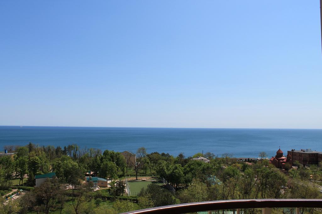 Apartment With Fantastic Sea View Odesa Room photo